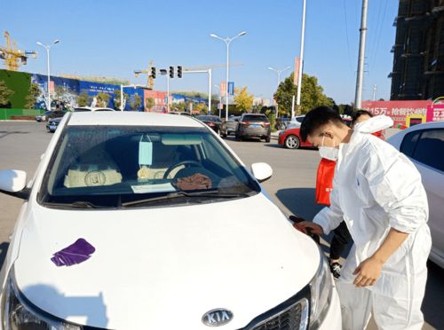 技术惠师生，服务暖人心——我校成功举办汽车维修保养服务活动